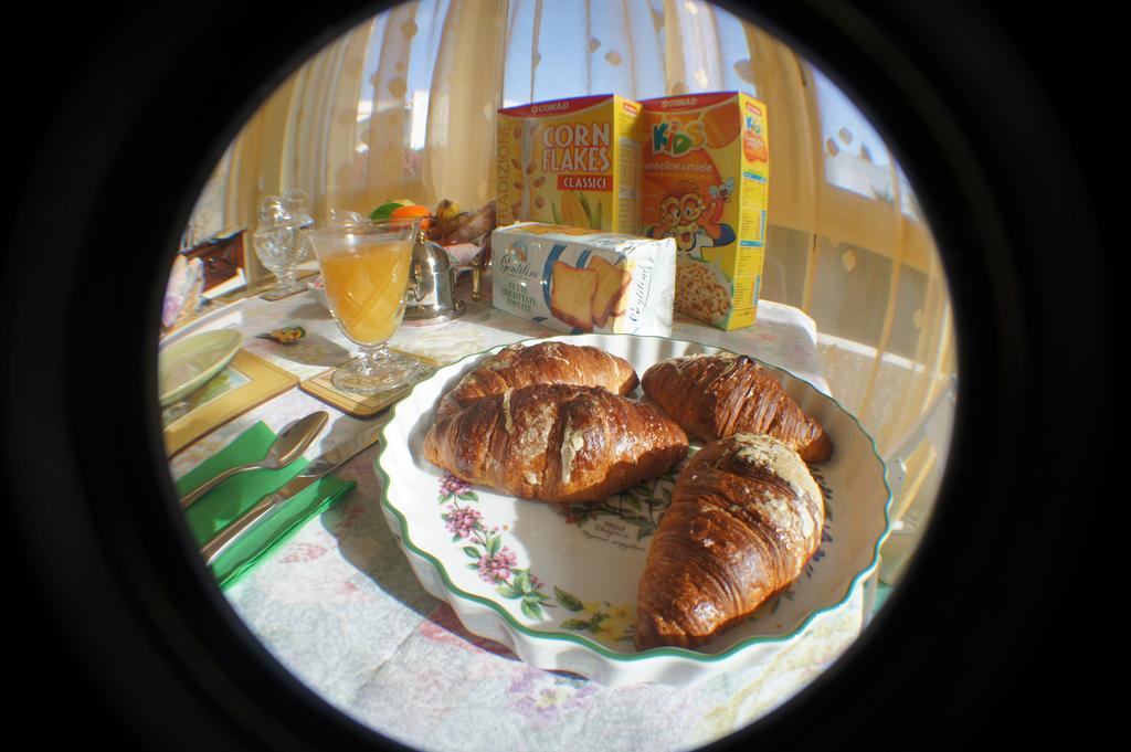 Bed And Breakfast Angolo Fiorito Чивитавеккья Экстерьер фото